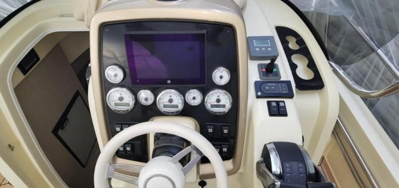 Invictus Yacht Invictus Cx270 used - hero image 9