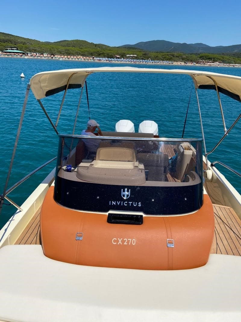 Invictus Yacht Invictus Cx270 used - hero image 16