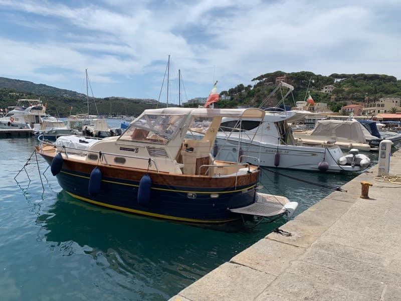 Apreamare 75 - Detail View 1 Apreamare 75 - Detail View 1