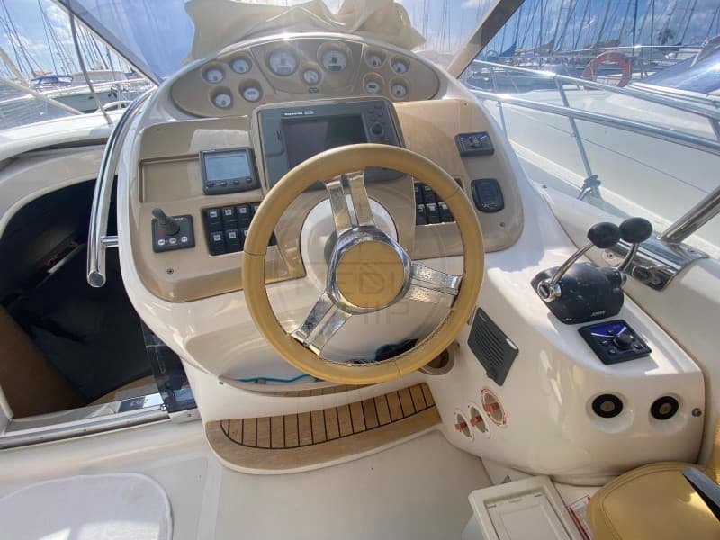 Sessa Marine Sessa 42 - Deck View Sessa Marine Sessa 42 - Deck View