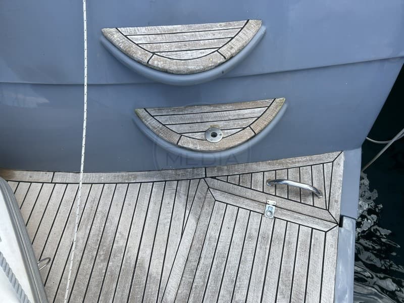 Rizzardi 50 Cr Day - Deck View Rizzardi 50 Cr Day - Deck View