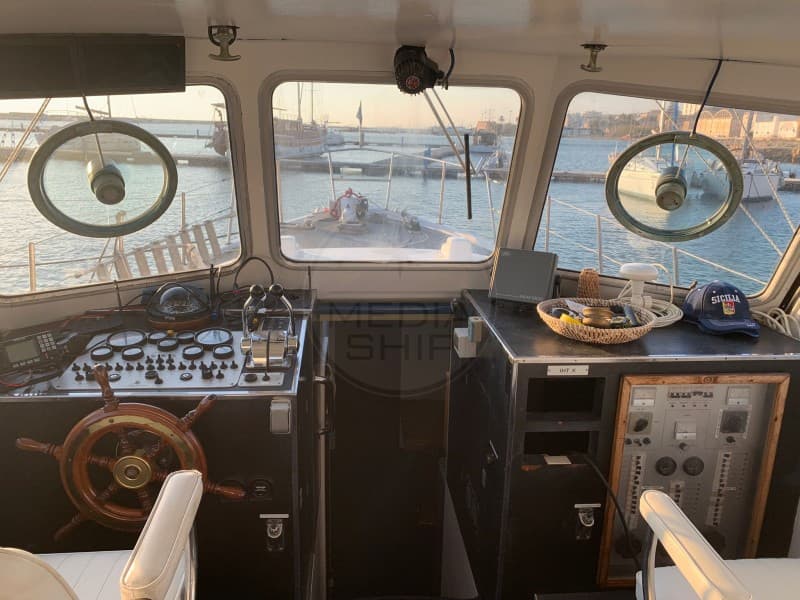 Intermarine V 50 usato - foto hero 12