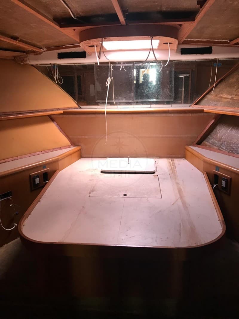 Hatteras Yachts Hatteras 65 usato - foto hero 10