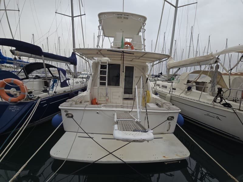 Bertram Yachts Bertram 390 Convertible - Interior View Bertram Yachts Bertram 390 Convertible - Interior View