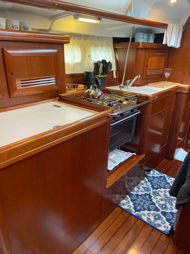 Beneteau Oceanis 423 Clipper usato - foto hero 14