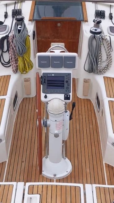 Beneteau Oceanis 423 Clipper usato - foto hero 19