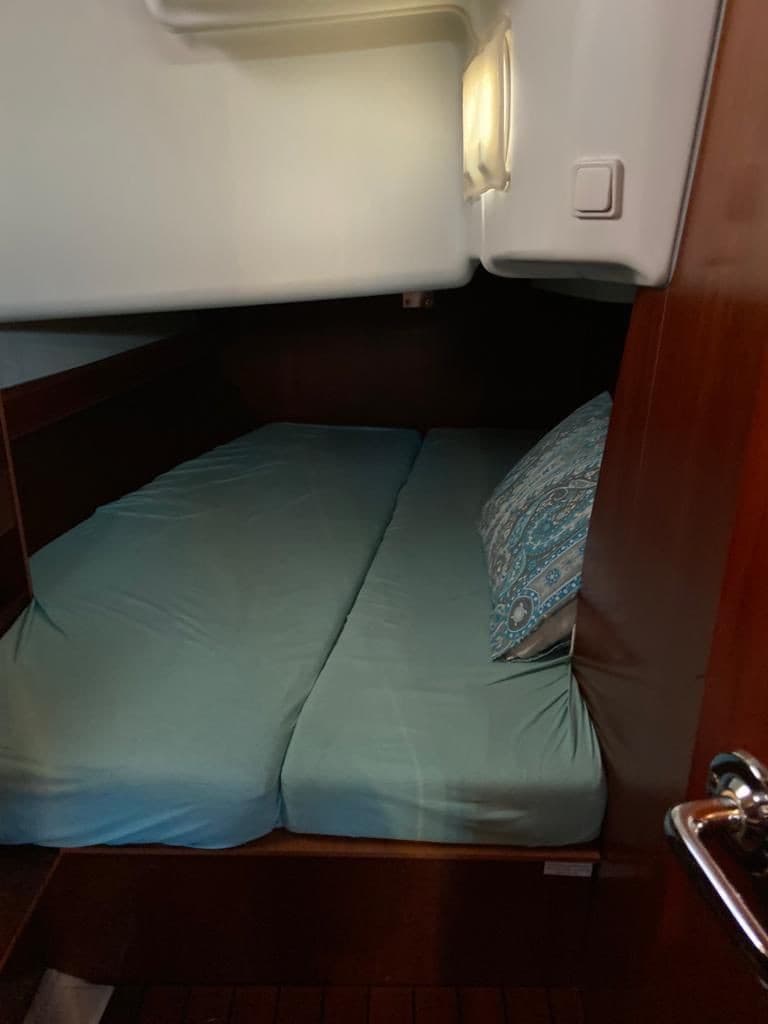 Beneteau Oceanis 423 Clipper usato - foto hero 17