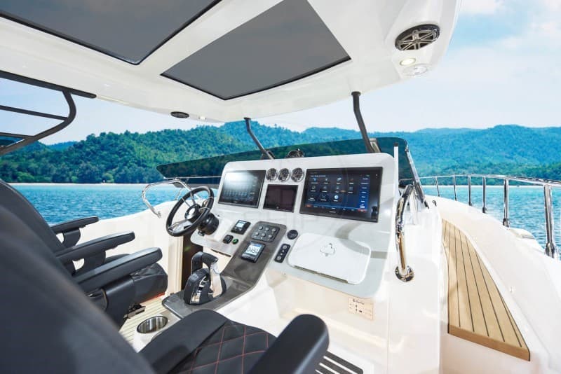 Gulf Craft Oryx 379 used - hero image 11