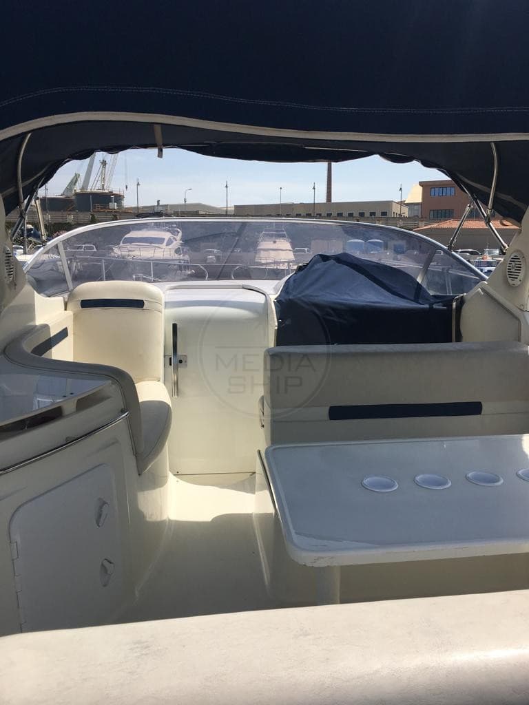 Saver 300 Sport - Deck View Saver 300 Sport - Deck View