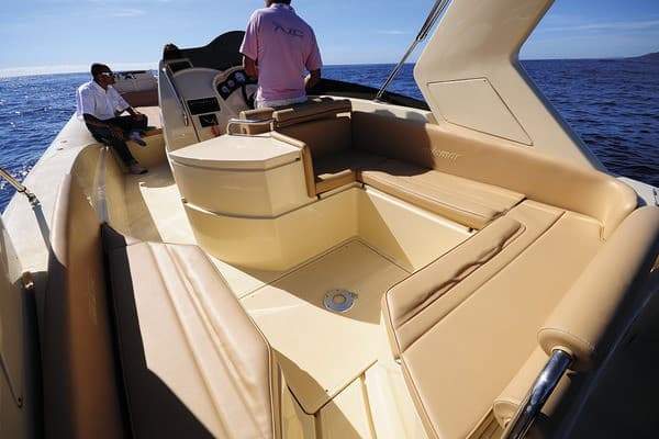 Solemar 28 Offshore - Interior View Solemar 28 Offshore - Interior View