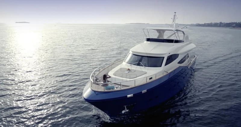 Huzur 78 Trawler - Deck View Huzur 78 Trawler - Deck View