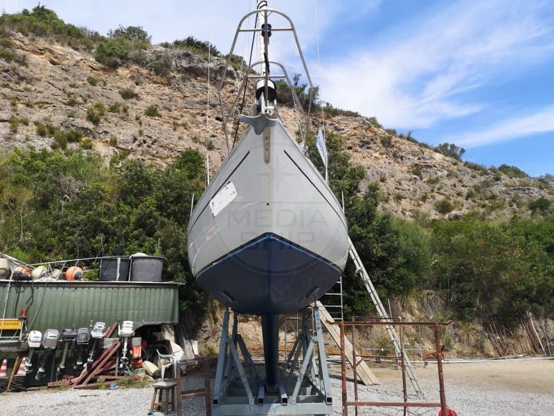 Cantiere del Pardo Grand Soleil 39' - Interior View Cantiere del Pardo Grand Soleil 39' - Interior View