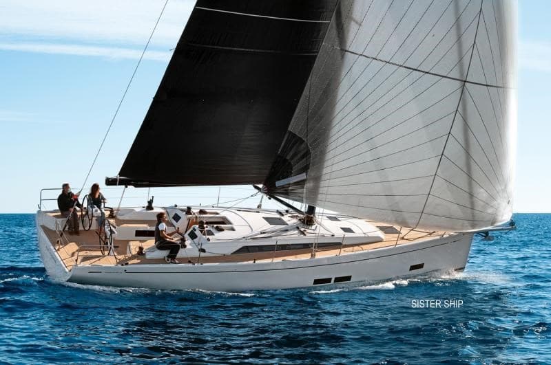 Cantiere del Pardo Grand Soleil 44 Performance - Detail View 1 Cantiere del Pardo Grand Soleil 44 Performance - Detail View 1