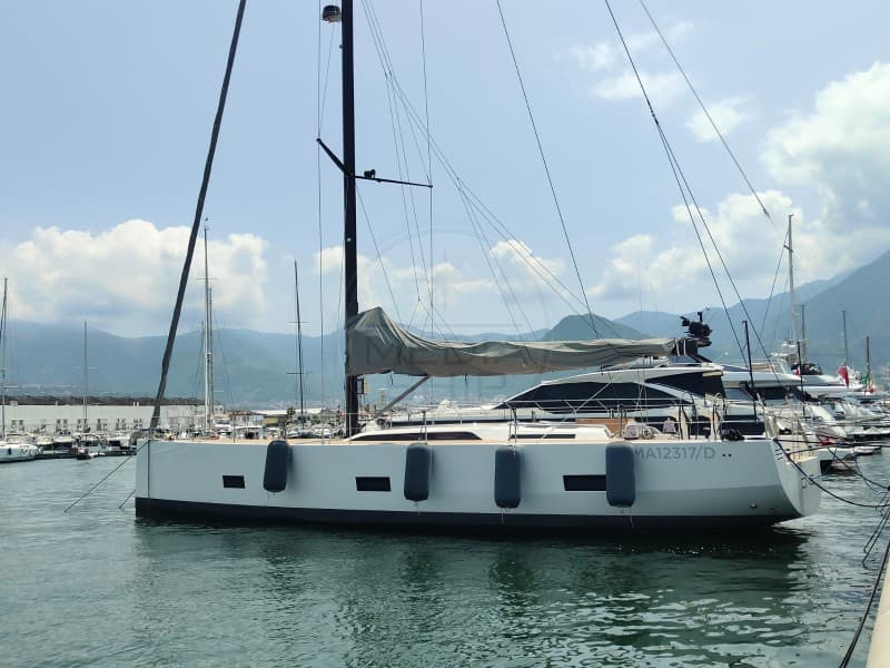Solaris Yachts Solaris 58 d'occasion - image hero 2