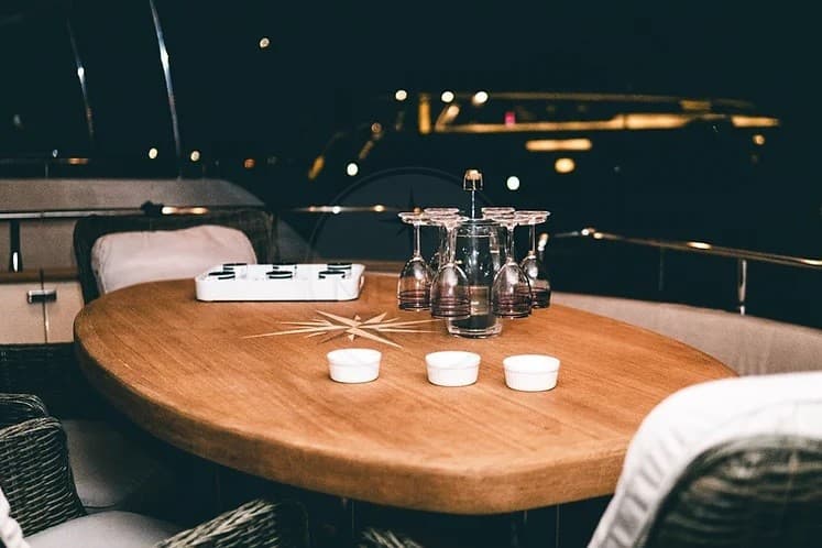 Canados Canados 72 - Detail View 1 Canados Canados 72 - Detail View 1