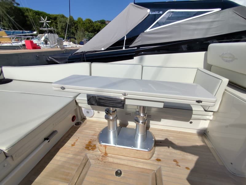 Magnum Marine MAGNUM 38 usato - foto hero 12