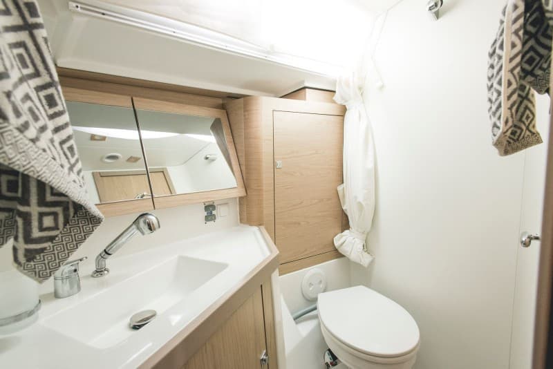 Beneteau OCEANIS 45 usato - foto hero 12