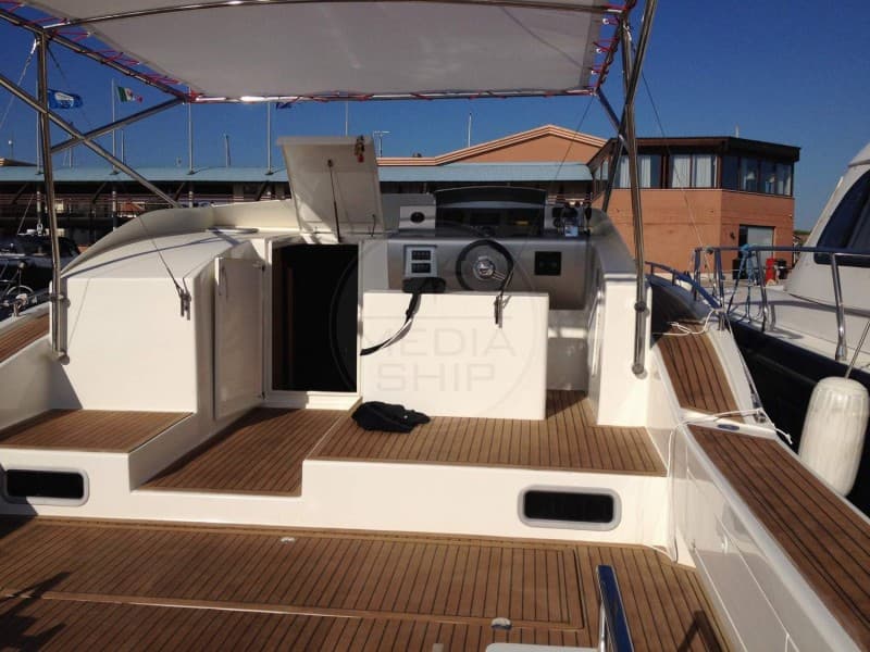 V Yacht V40 d'occasion - image hero 6