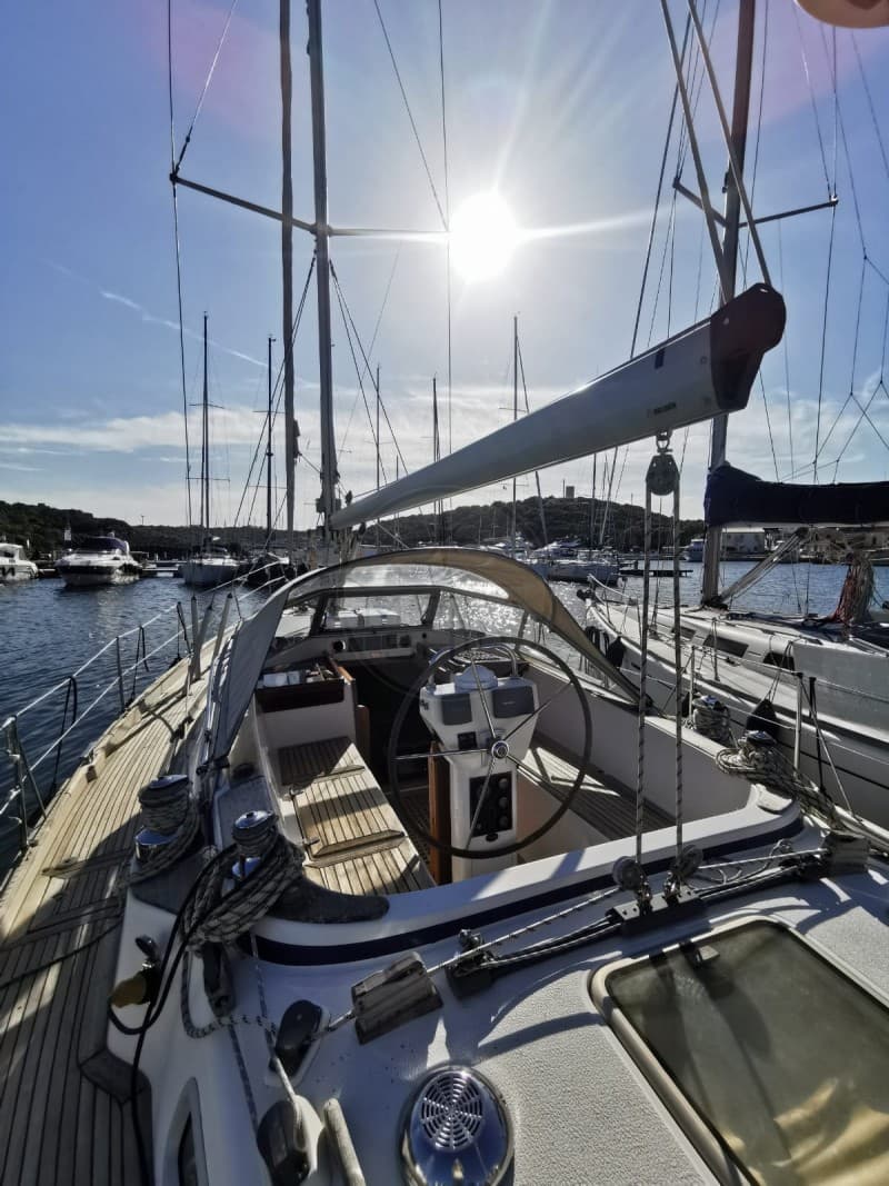 Hallberg Rassy 40 usato - foto hero 10