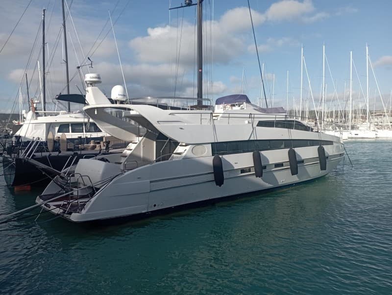 Conam 54 Chorum - Detail View 1 Conam 54 Chorum - Detail View 1