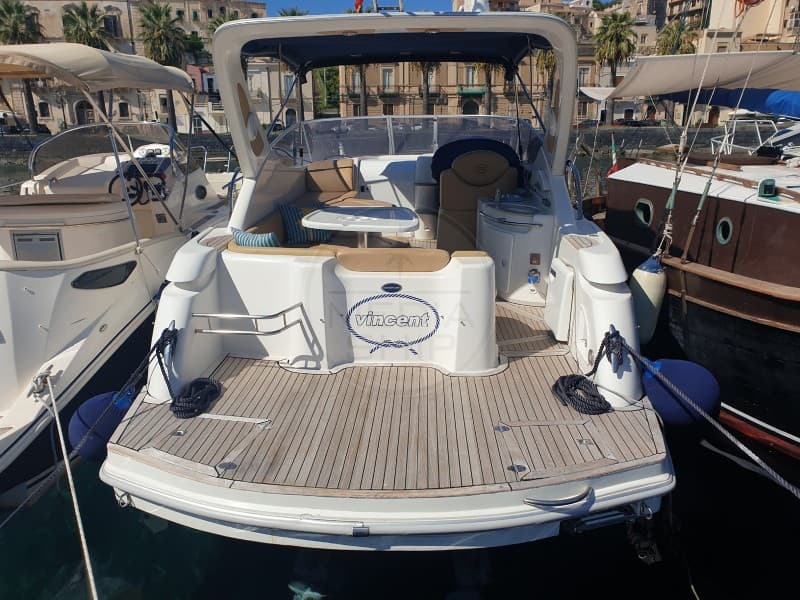 Sessa Marine Sessa C 30 - Interior View Sessa Marine Sessa C 30 - Interior View