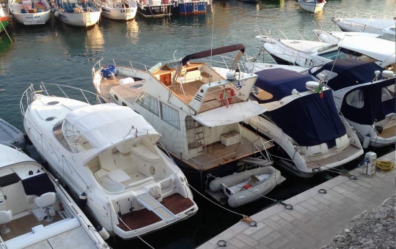 Cosnava Costruzioni Navali Viareggio Cosnava 38 Fly - Interior View Cosnava Costruzioni Navali Viareggio Cosnava 38 Fly - Interior View