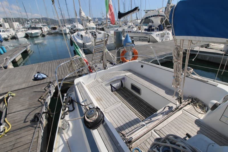 Cantiere del Pardo Grand Soleil 343 used - detail 2