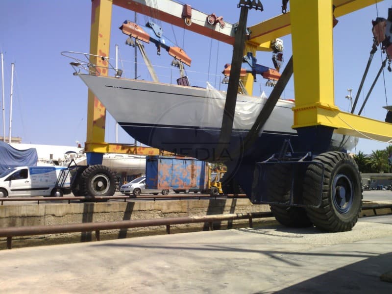 De Cesari 18 Mt - Deck View De Cesari 18 Mt - Deck View