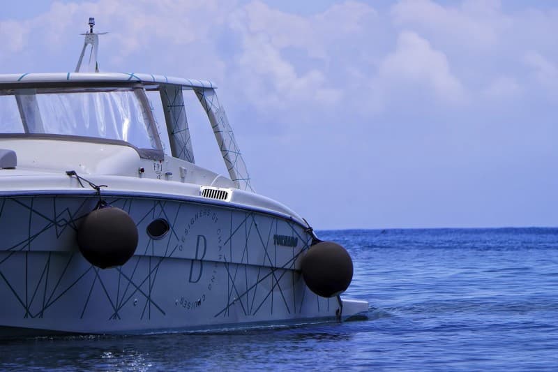 Tornado 38 - Deck View Tornado 38 - Deck View