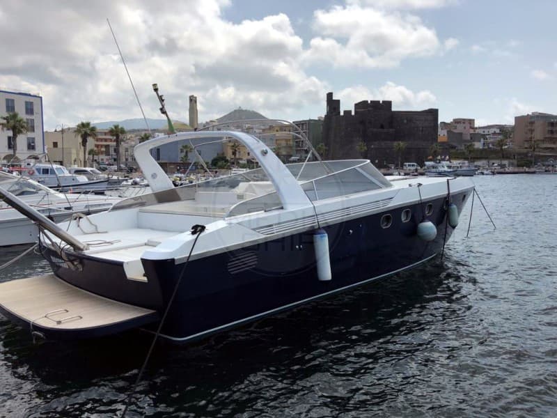 Baia Baia 49 - Main View Baia Baia 49 - Main View