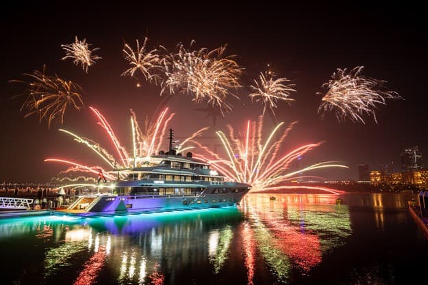 Gulf Craft Majesty 175 - Detail View 1 Gulf Craft Majesty 175 - Detail View 1