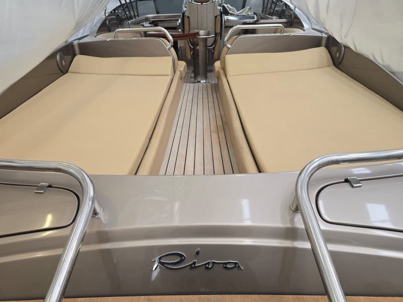 Riva Rama 44 - Deck View Riva Rama 44 - Deck View