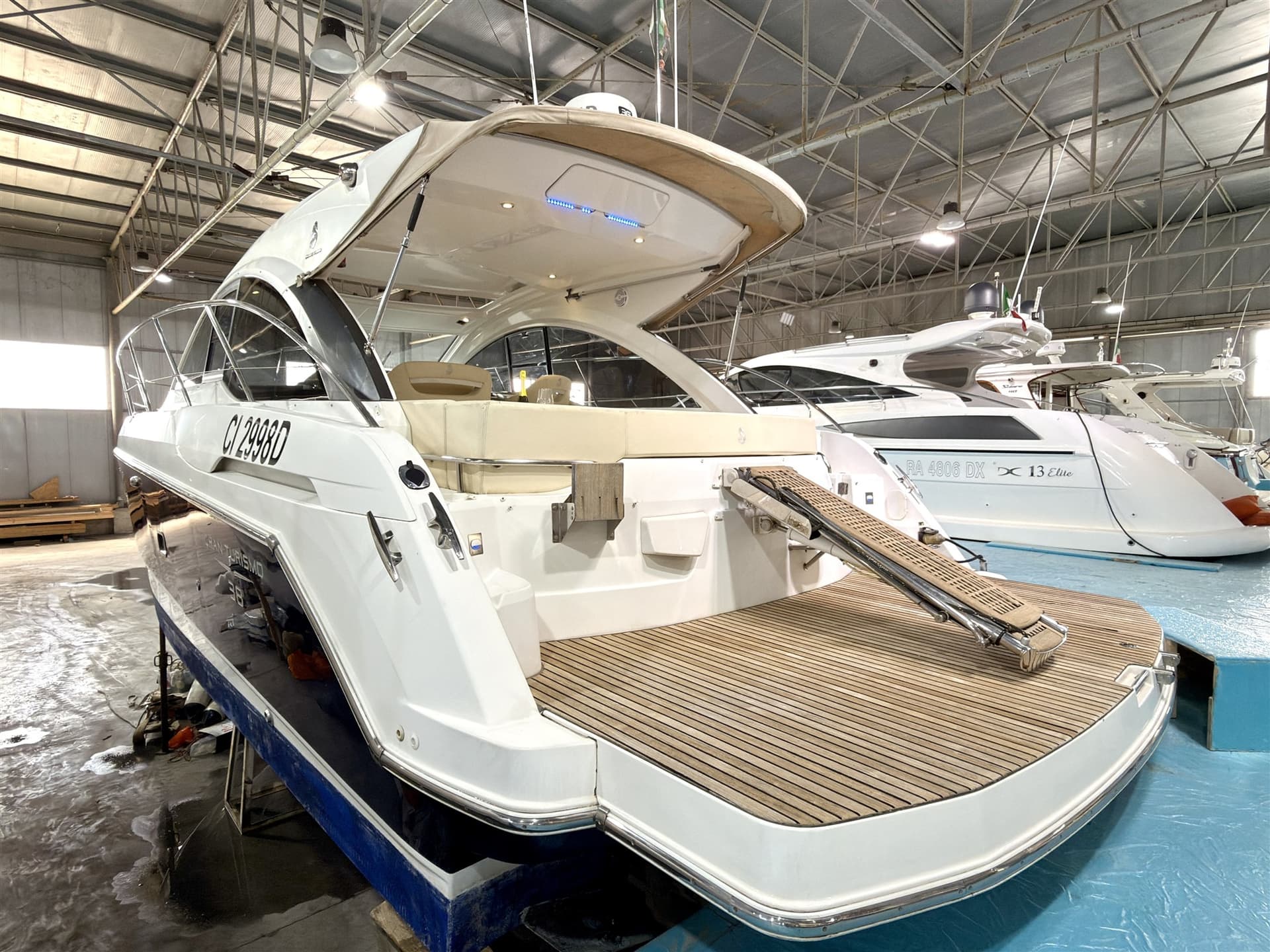 Beneteau Gran Turismo 38 used - detail 4