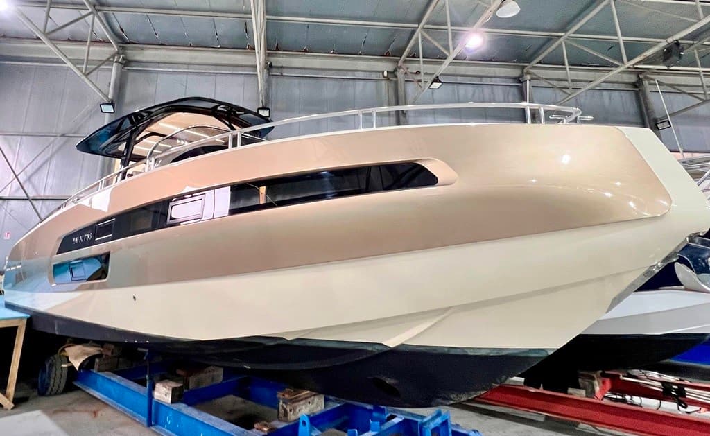 Invictus Yacht Invictus 370 Gt gebraucht - Detail 1