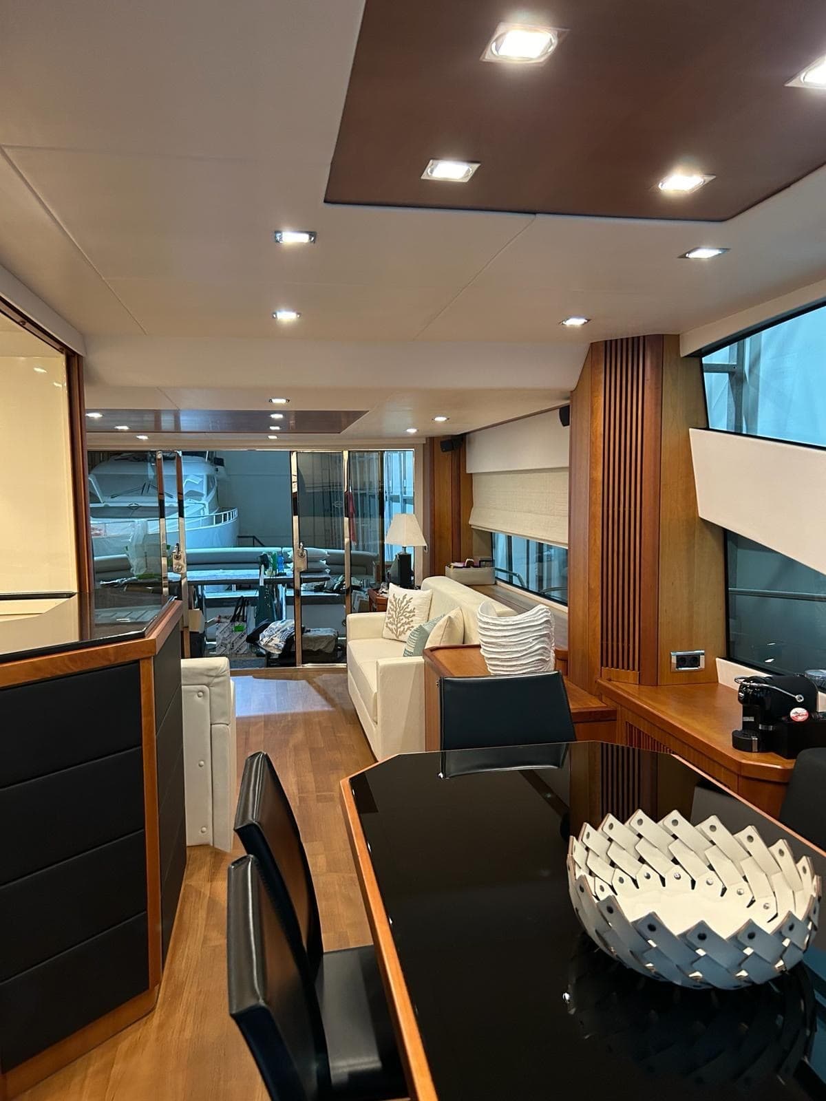 Sunseeker Manhattan 70 usato - foto hero 17