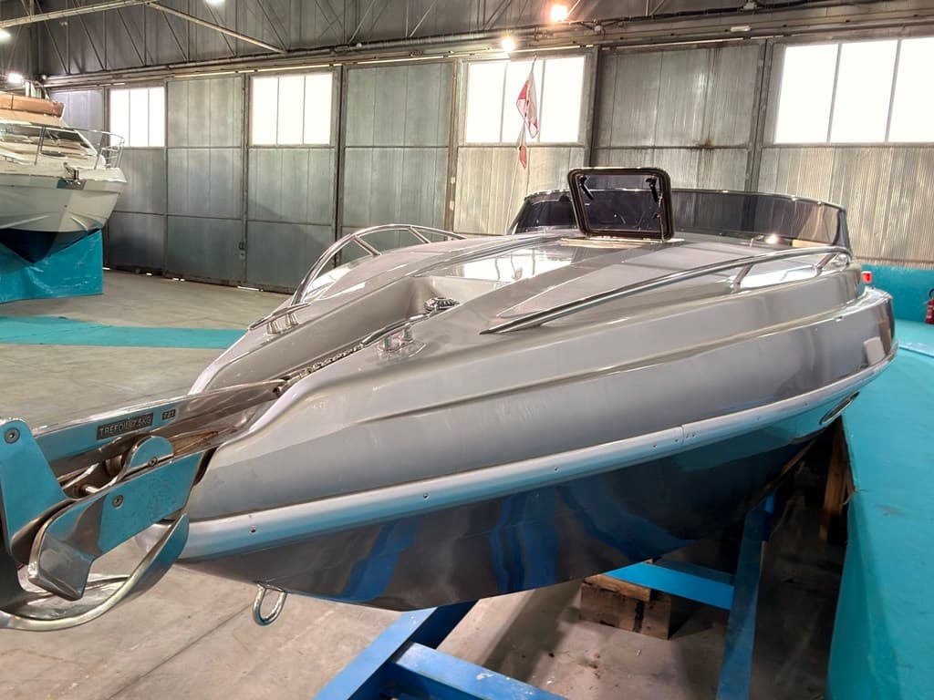 Mostes OFFSHORE 31 usato - foto hero 13