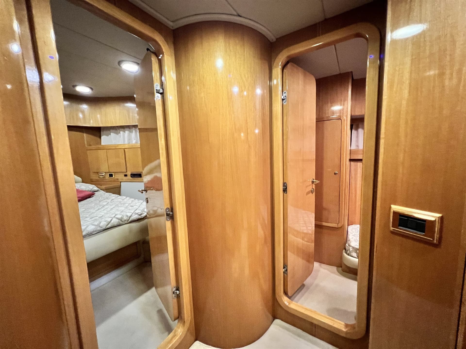Cantieri Navali Piantoni Piantoni 63 usato - foto hero 27