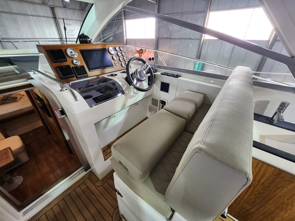 Sealine SC 35 HT Natante usato - foto hero 7