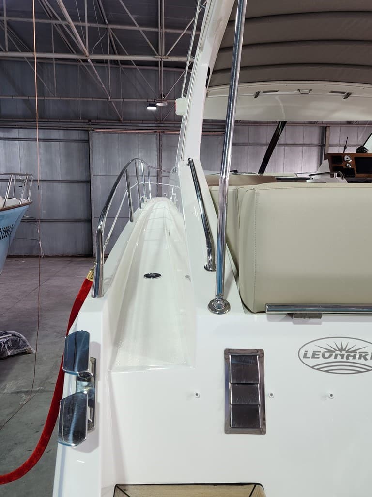 Sealine SC 35 HT Natante usato - foto hero 4