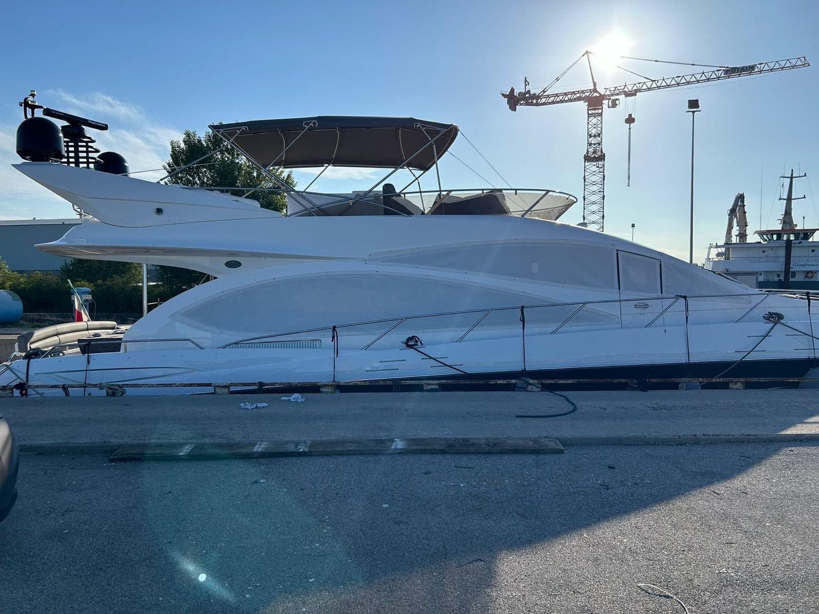 Sunseeker Manhattan 70 - Interior View Sunseeker Manhattan 70 - Interior View