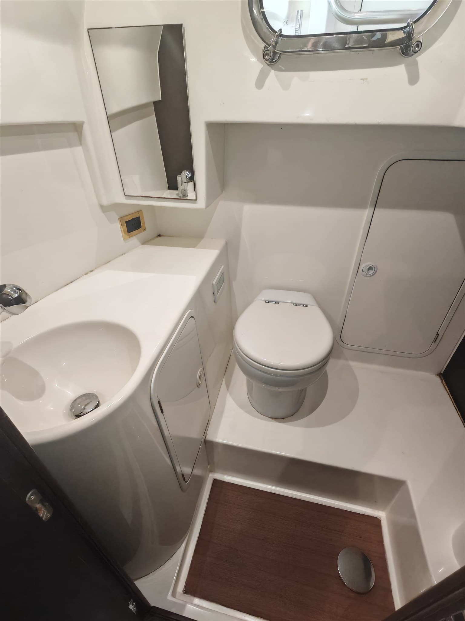 Cantieri Estensi 535- 530 MAINE usato - foto hero 45
