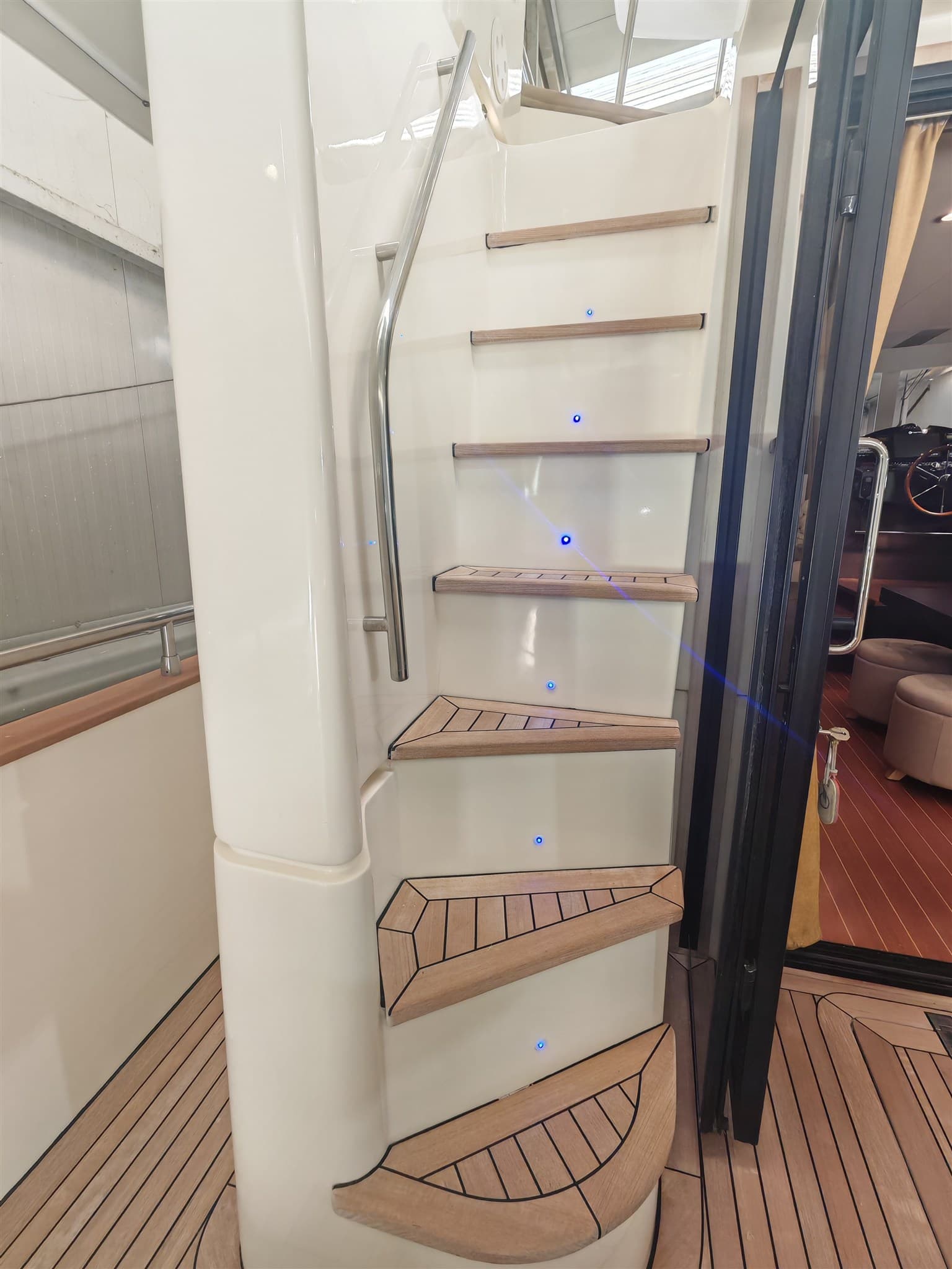 Cantieri Estensi 535- 530 MAINE usato - foto hero 37