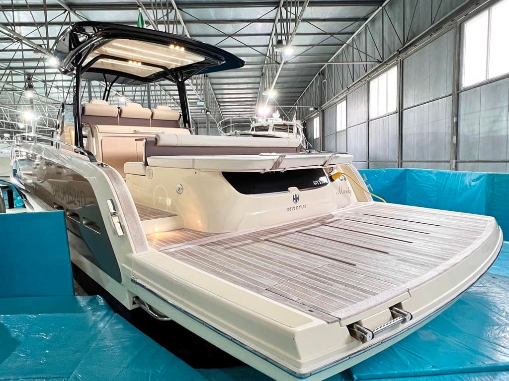 Invictus Yacht Invictus 370 GT usato - foto hero 5