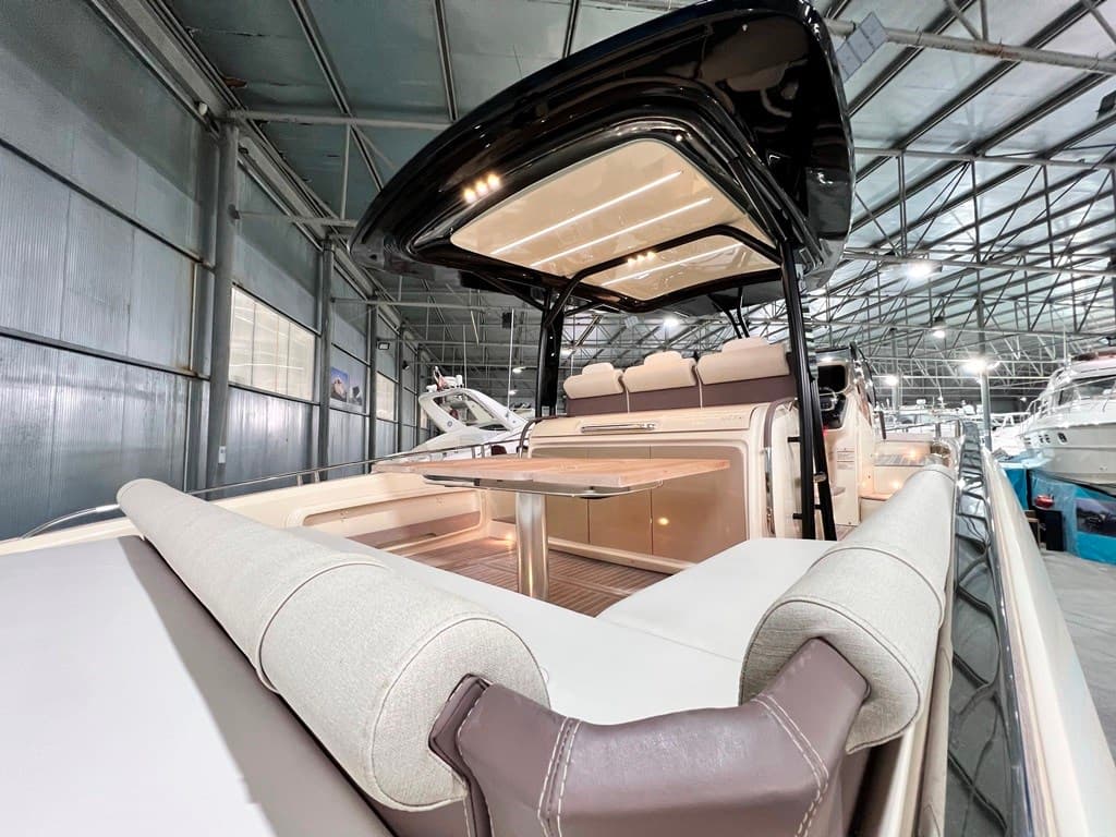 Invictus Yacht Invictus 370 GT usato - foto hero 7