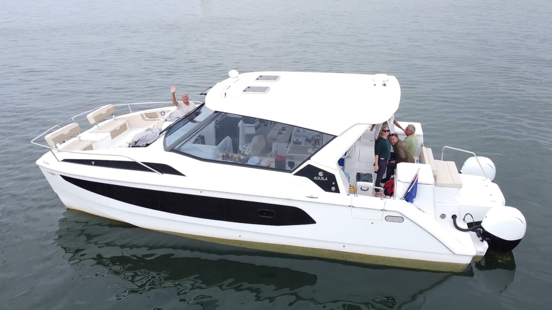 Aquila 36 Sport - Interior View Aquila 36 Sport - Interior View