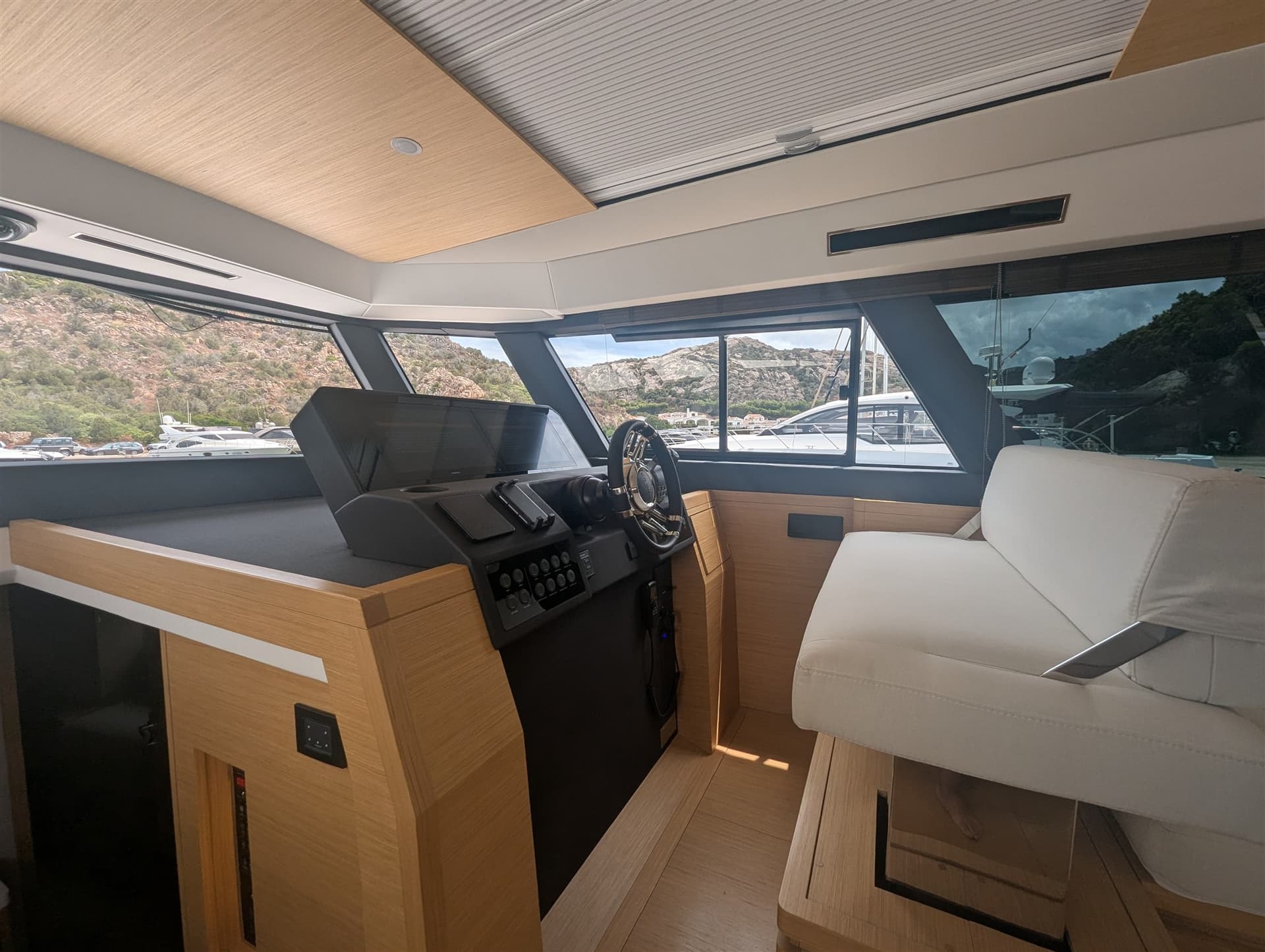 Pardo Yachts GT 52 usato - foto hero 9