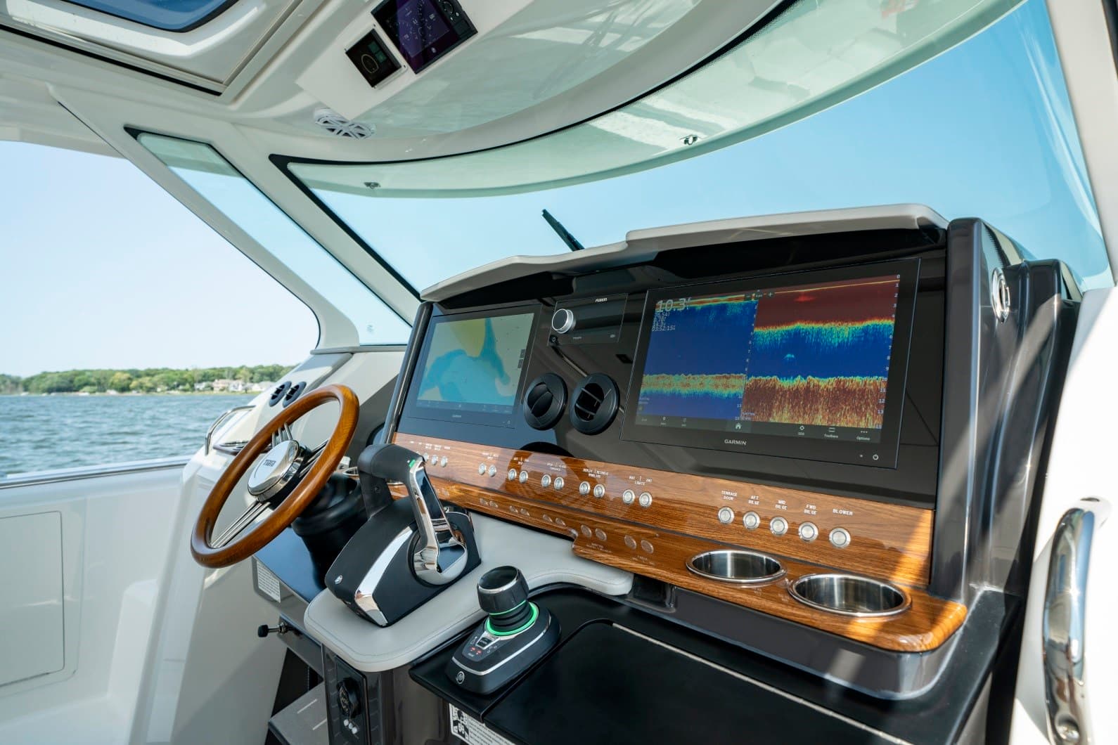Tiara Yachts 43LS usato - foto hero 7