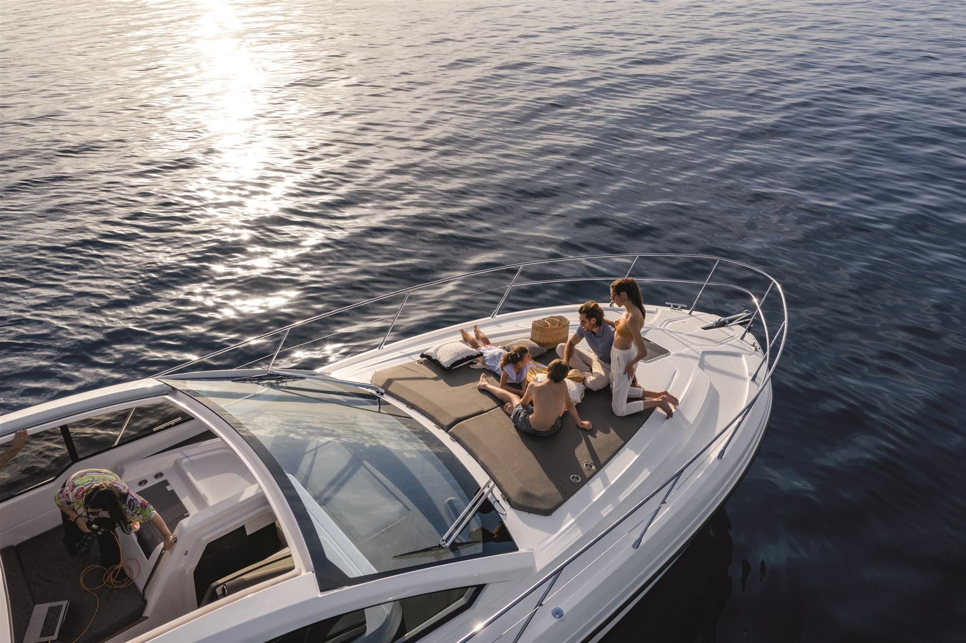 Azimut Atlantis 45 - Detail View 1 Azimut Atlantis 45 - Detail View 1