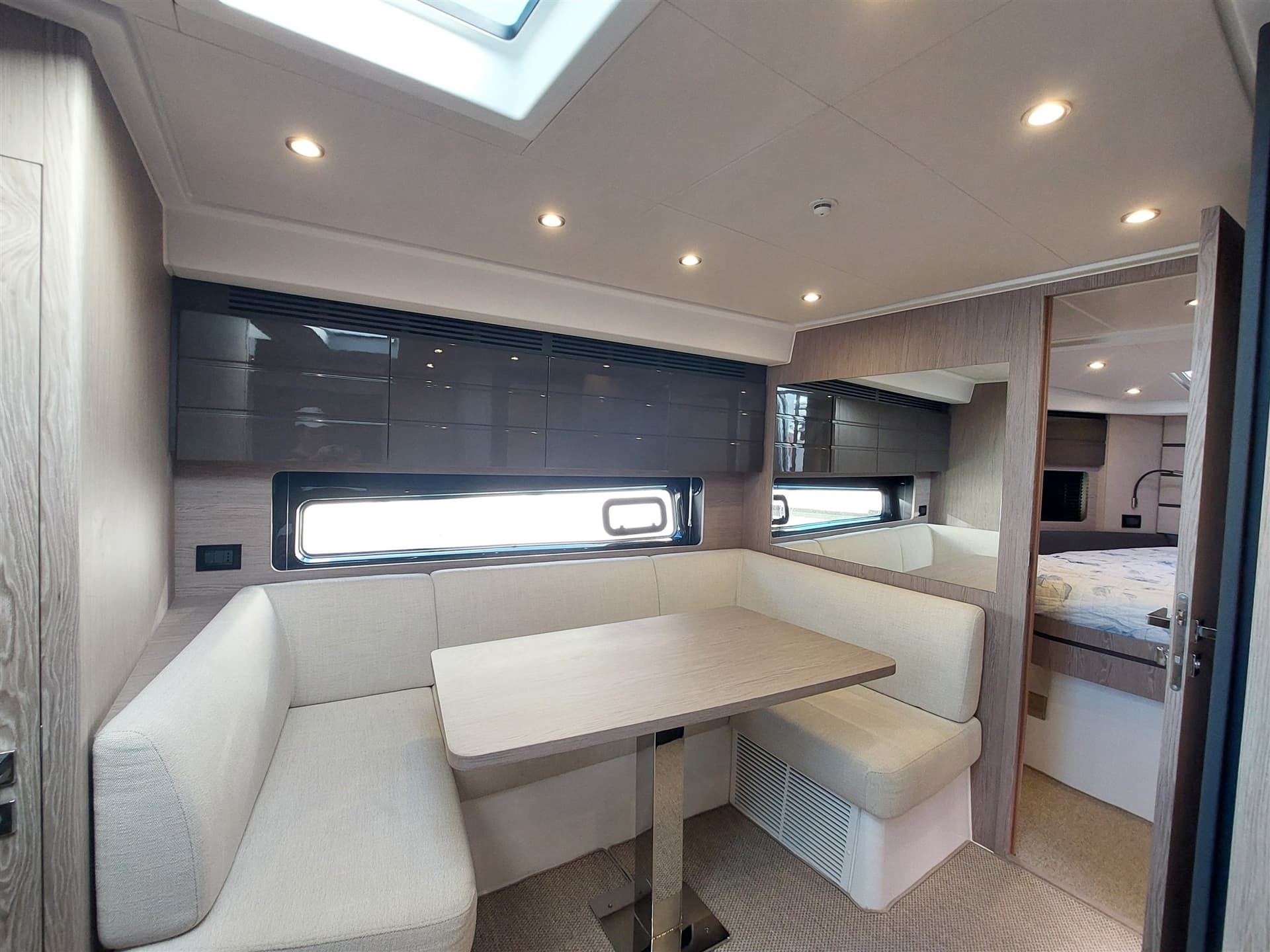 Azimut Atlantis 45 usato - foto hero 8