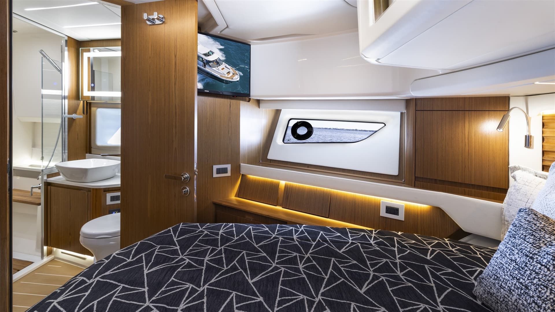 Tiara Yachts EX54 gebraucht - Hauptbild 11